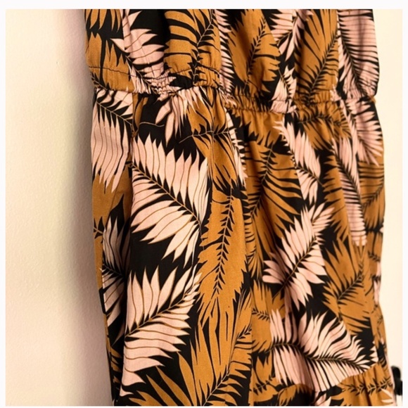 Lost+Wander Nightfall Palm Maxi Dress Size Medium - Picture 7 of 10